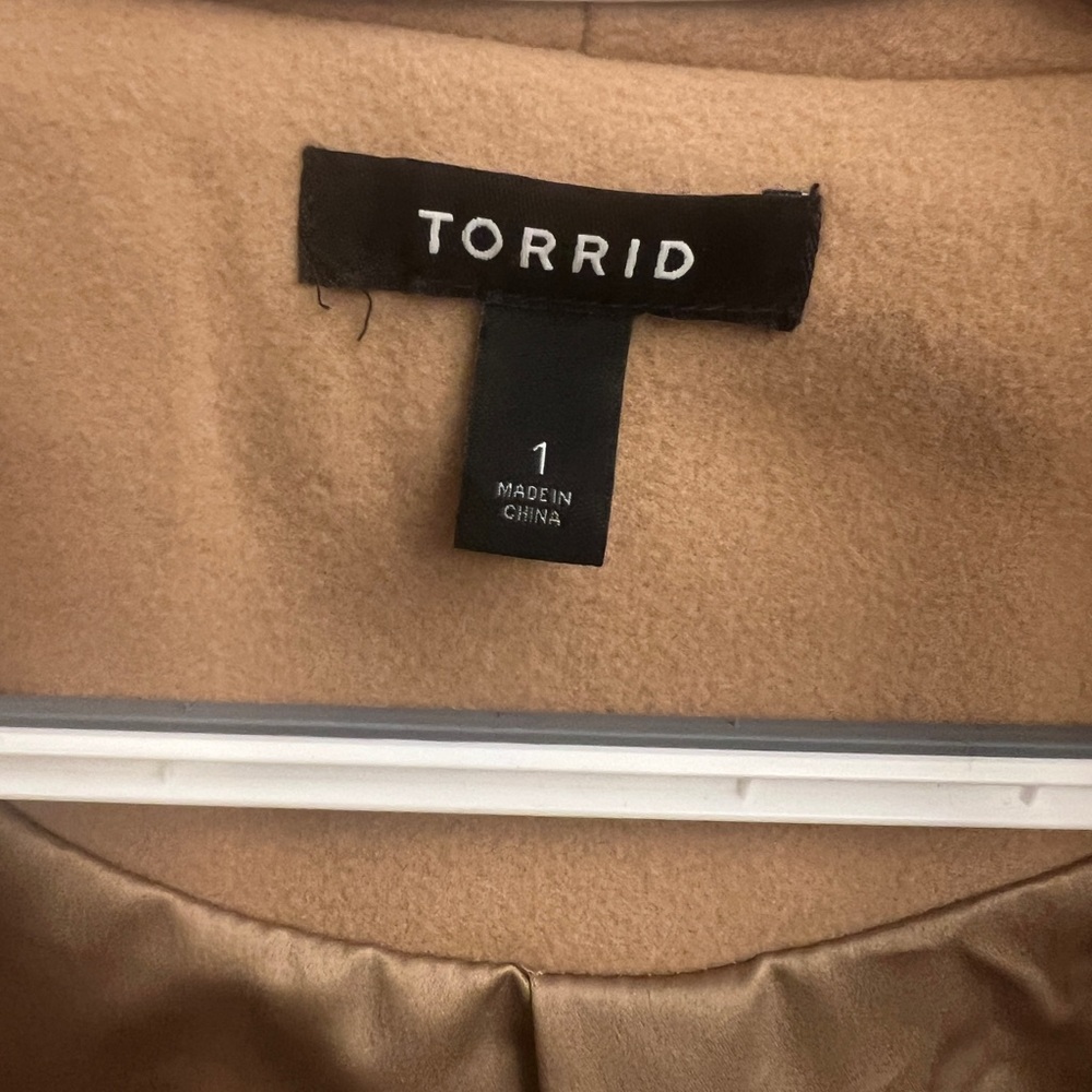 Torrid coat with belt